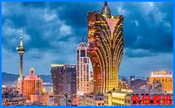 新疆八月份适合旅游吗